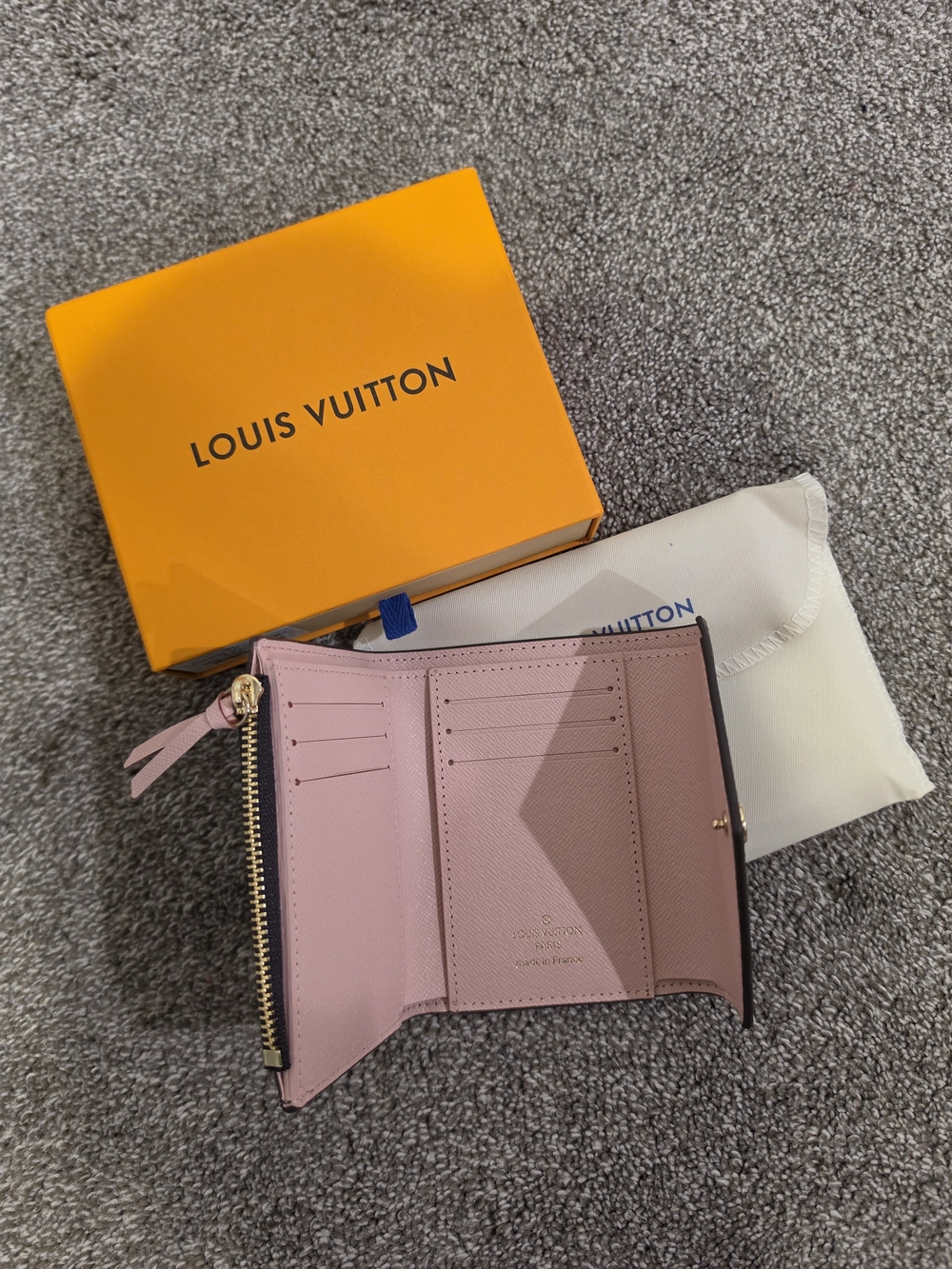 NEW Louis Vuitton Monogram Envelope Compact Wallet - Brown & Pink 🩷 - Picture 3 of 4